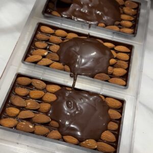 CHOCOLATE BARK ALMOND - DAIRY FREE, KETO and VEGAN Chocolate, Keto, Diabetic Friendly Chocolate 100g