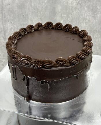 7 inch Wholecake - KETO Chocolate Moist Cake with Keto Chocolate Ganache