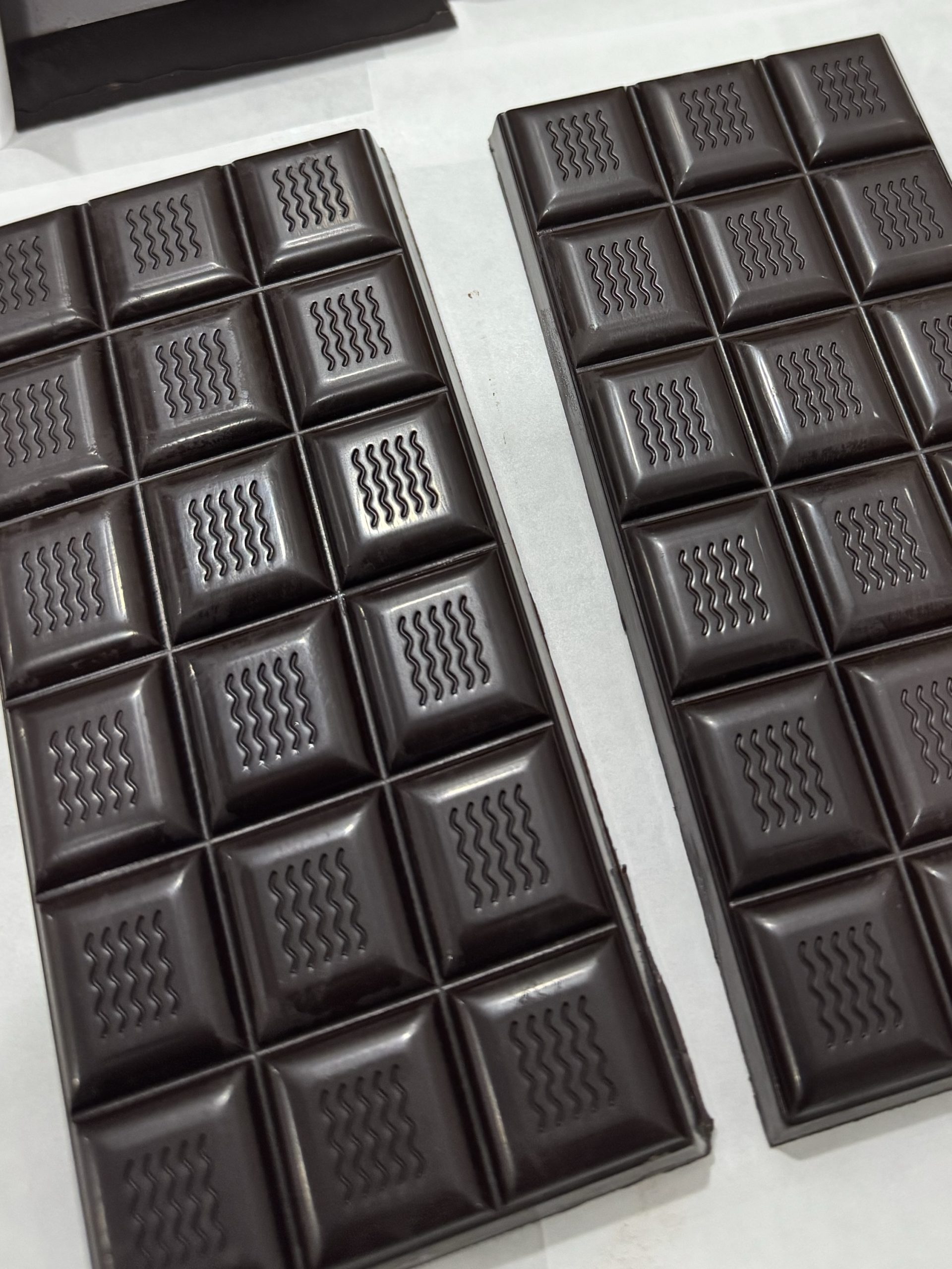 DAIRY FREE, KETO and VEGAN Chocolate, Keto, Diabetic Friendly Chocolate 80g - Image 2